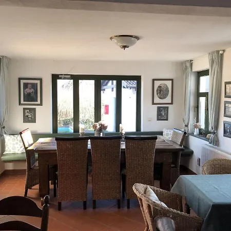 In Dargun, Mecklenburg Mit Schwimmbad *