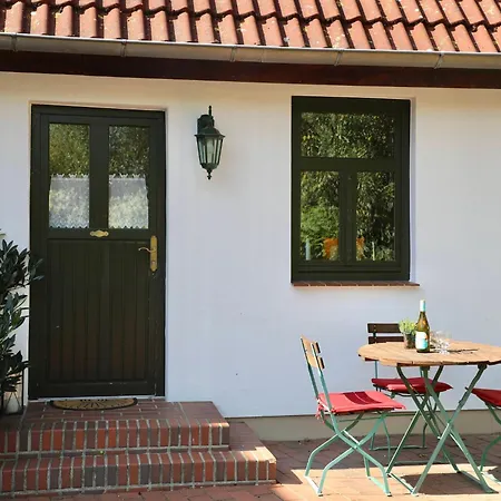 In Dargun, Mecklenburg Mit Schwimmbad Appartement