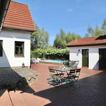In Dargun, Mecklenburg Mit Schwimmbad
